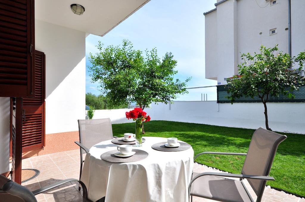 Apartments Ivano Split Habitación foto